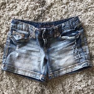 Maurice’s denim shorts